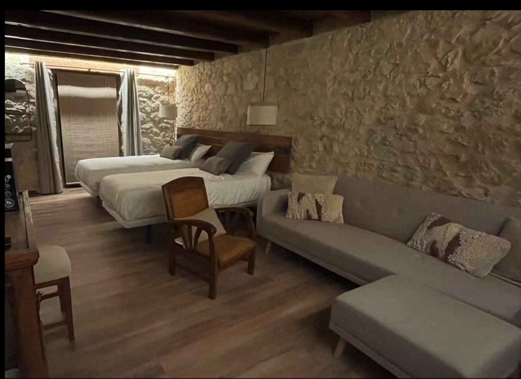 La Casa Del Cantero Pinilla del Valle Exteriér fotografie